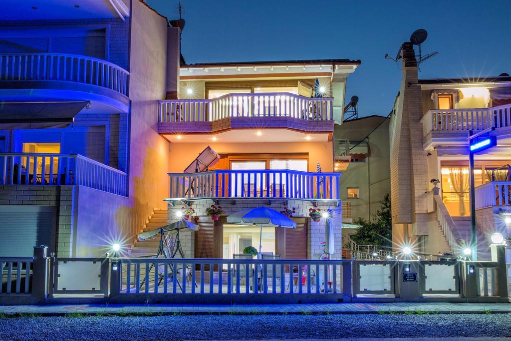 Apartamento Peramos Rent House Néa Péramos Exterior foto