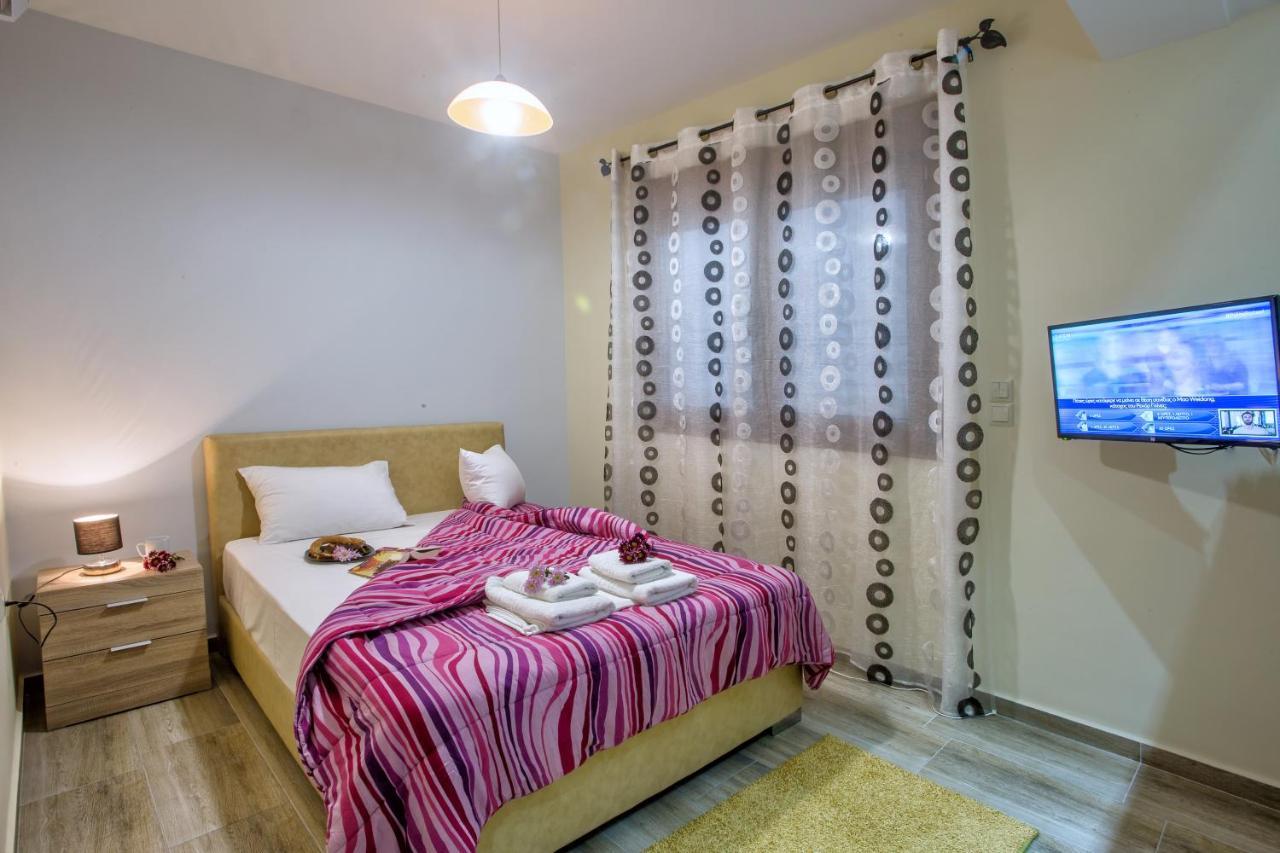 Apartamento Peramos Rent House Néa Péramos Exterior foto