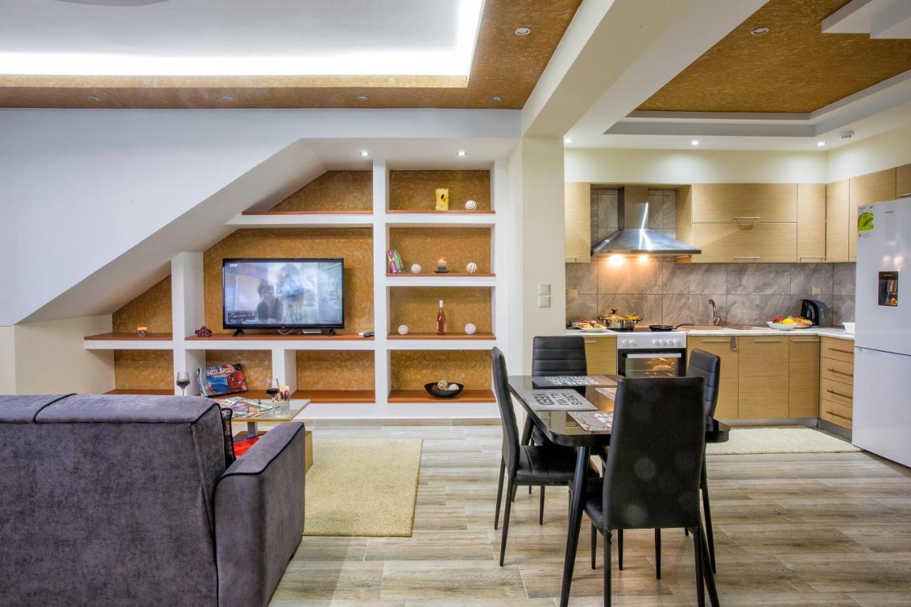 Apartamento Peramos Rent House Néa Péramos Exterior foto